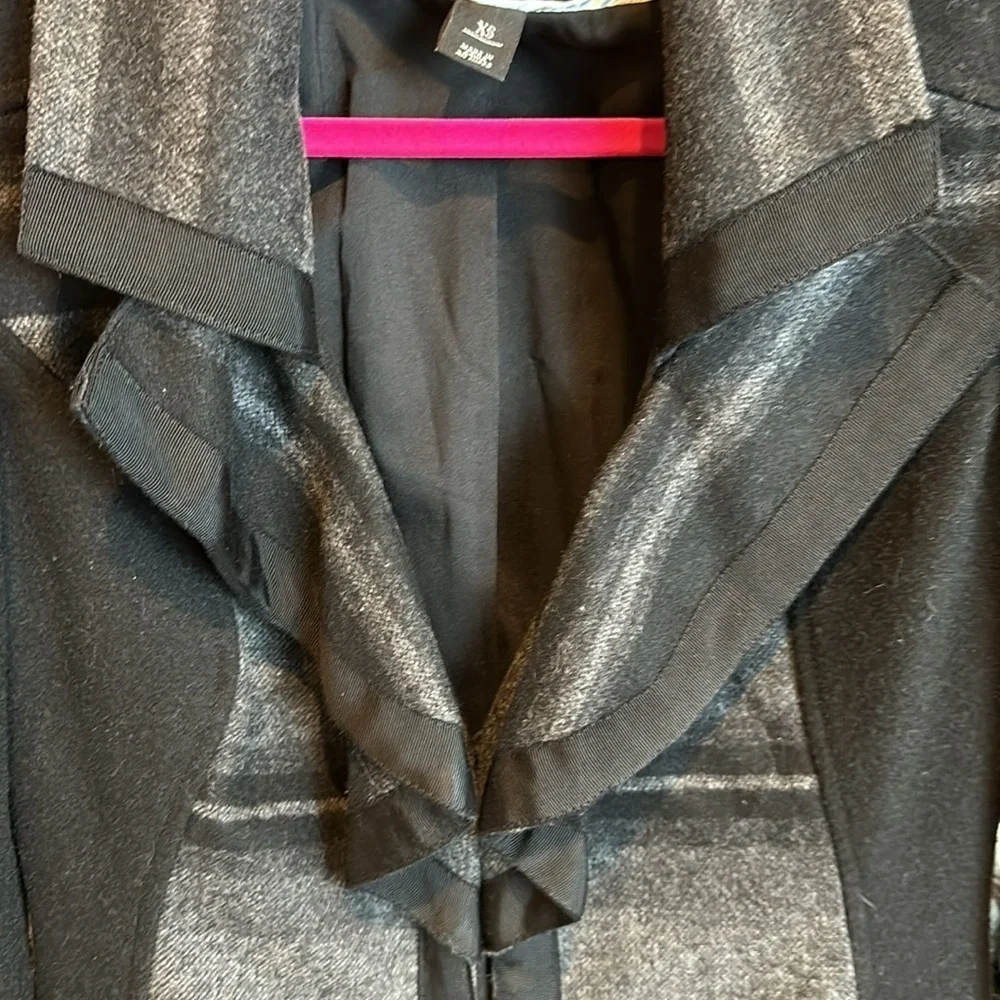 WHBM black and gray striped ruffle lapel see XS knee length coat